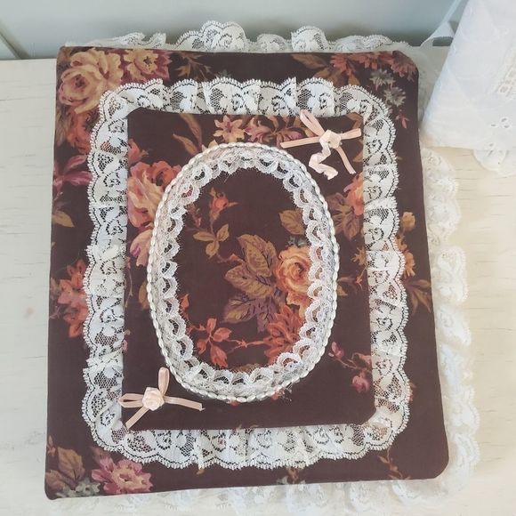 Handmade Padded Lace Album Book Set - Picture 4 of 6